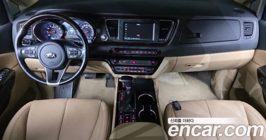 Kia Carnival 