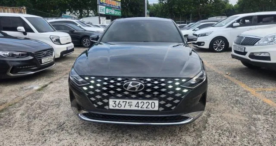 Hyundai Grandeur 