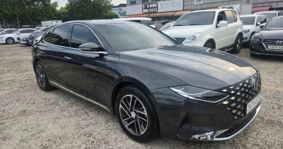 Hyundai Grandeur 