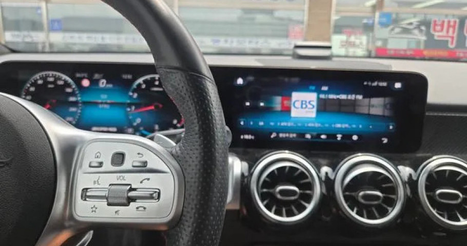 Mercedes-Benz Glb-Class 