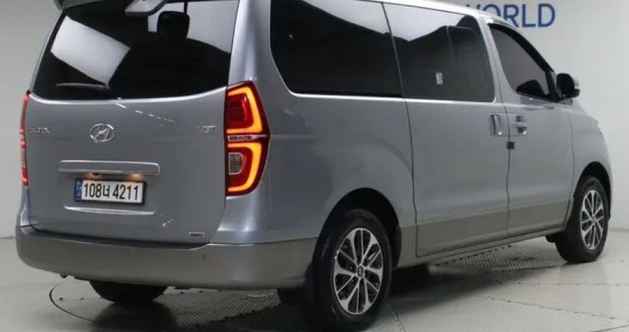 Hyundai Starex 