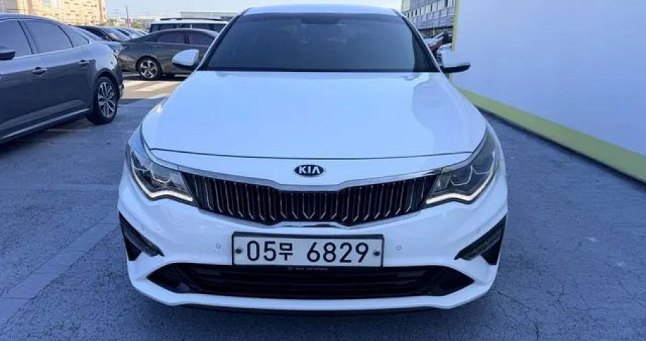 Kia K5 
