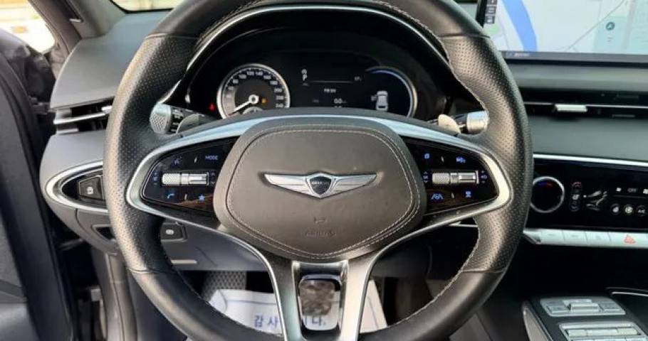Genesis Gv70 