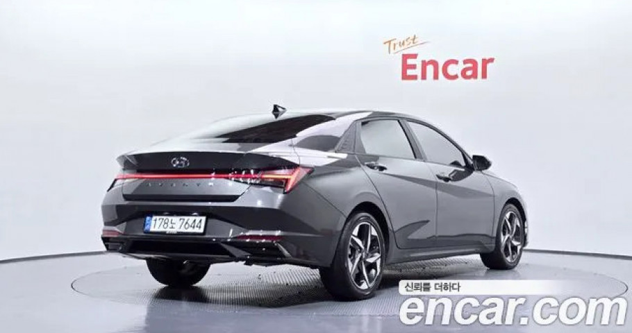 Hyundai Avante (Elantra) 