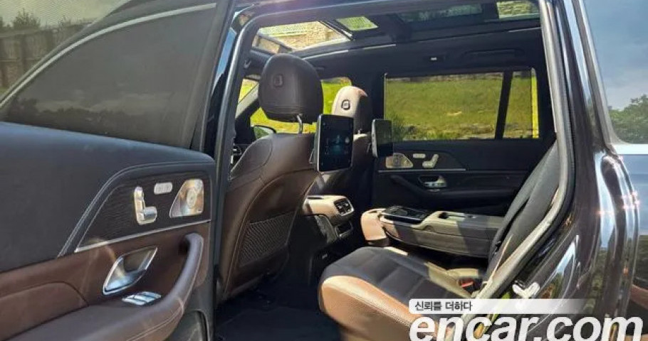 Mercedes-Benz Gls-Class 