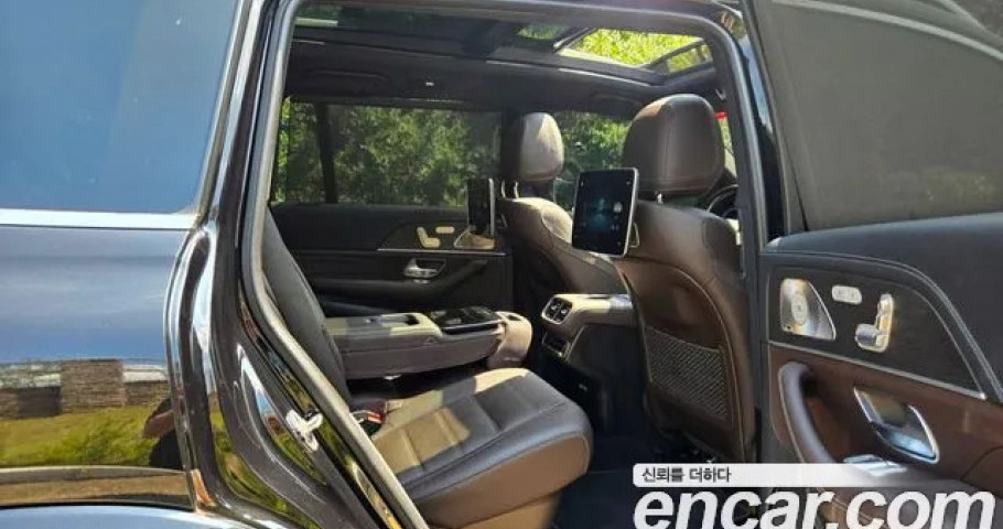 Mercedes-Benz Gls-Class 