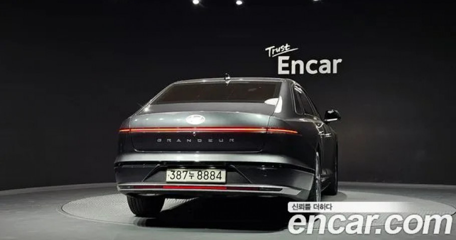 Hyundai Grandeur 