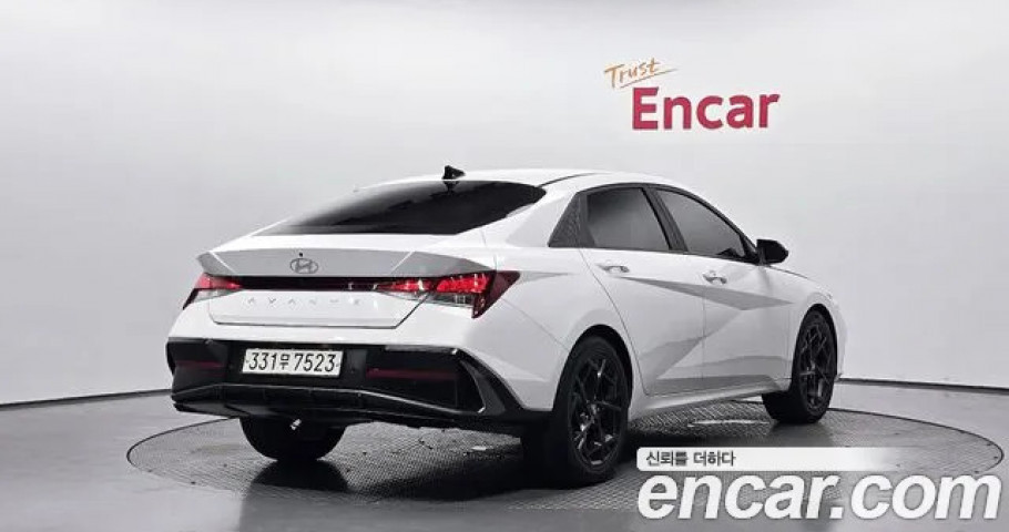 Hyundai Avante (Elantra) 
