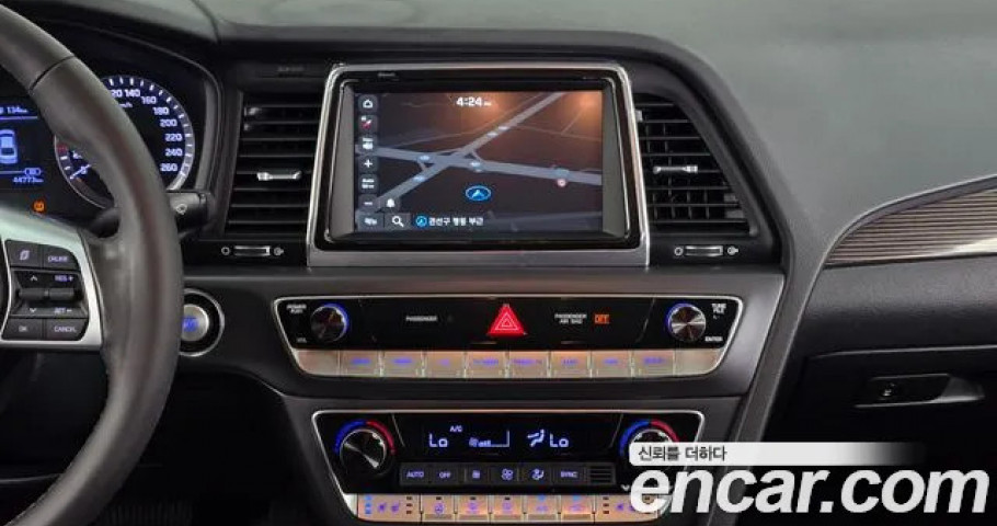 Hyundai Sonata 