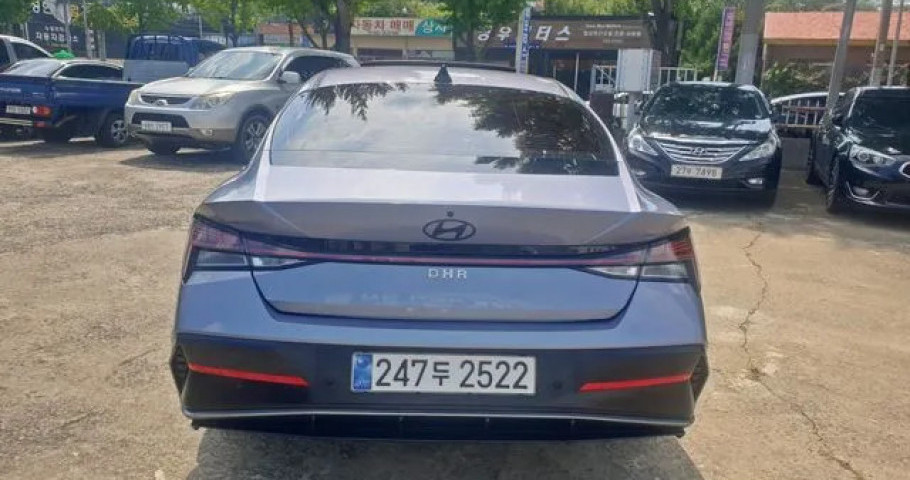 Hyundai Avante (Elantra) 