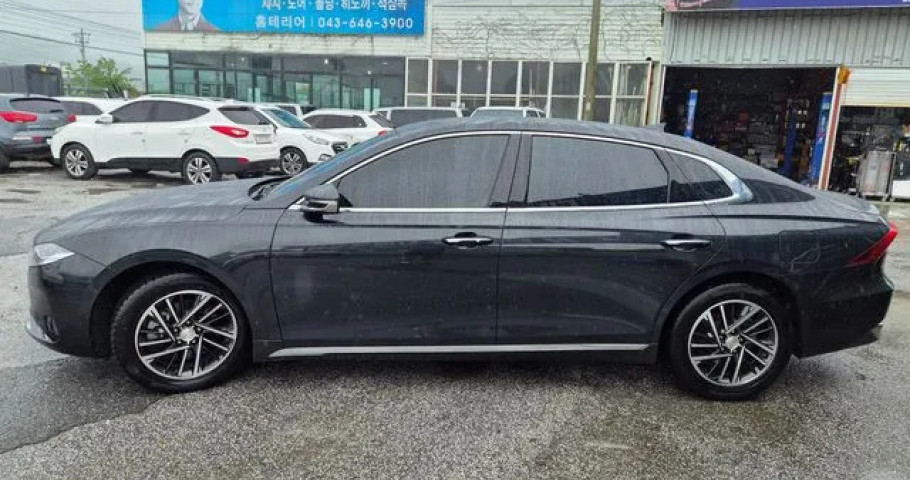 Hyundai Grandeur 