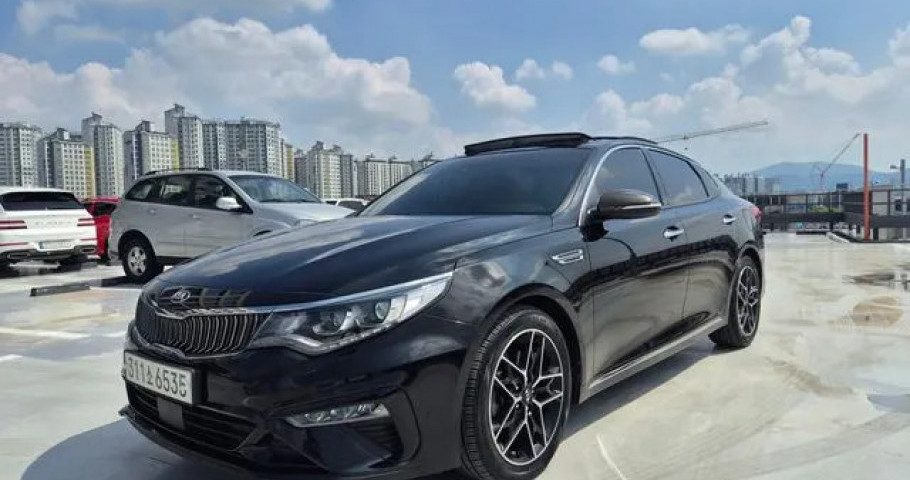 Kia K5 