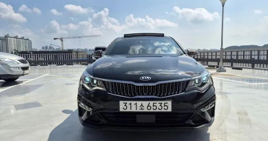 Kia K5 