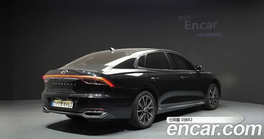 Hyundai Grandeur 
