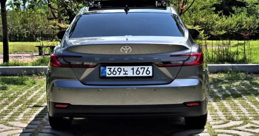 Toyota Camry 