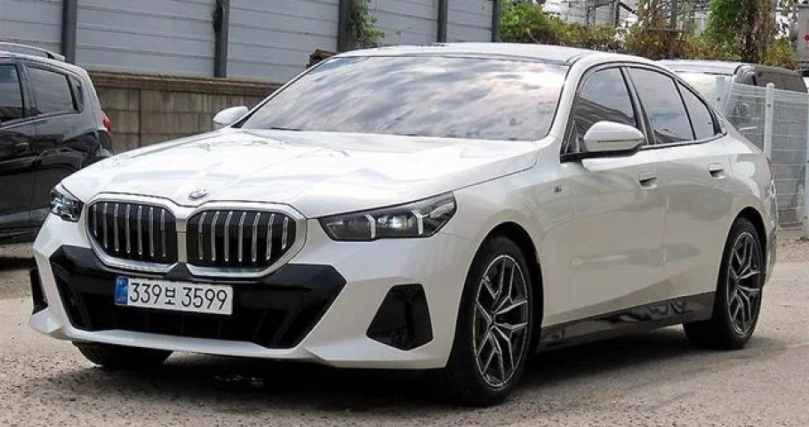 Bmw 5-Series 