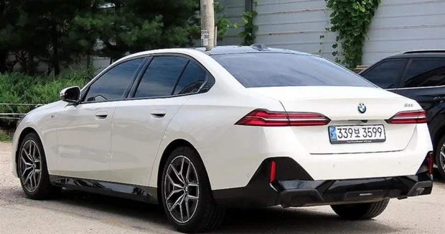 Bmw 5-Series 