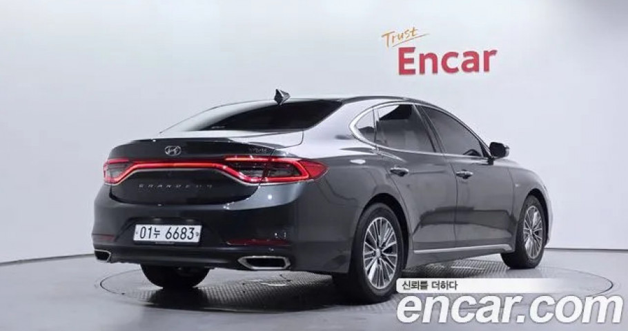 Hyundai Grandeur 