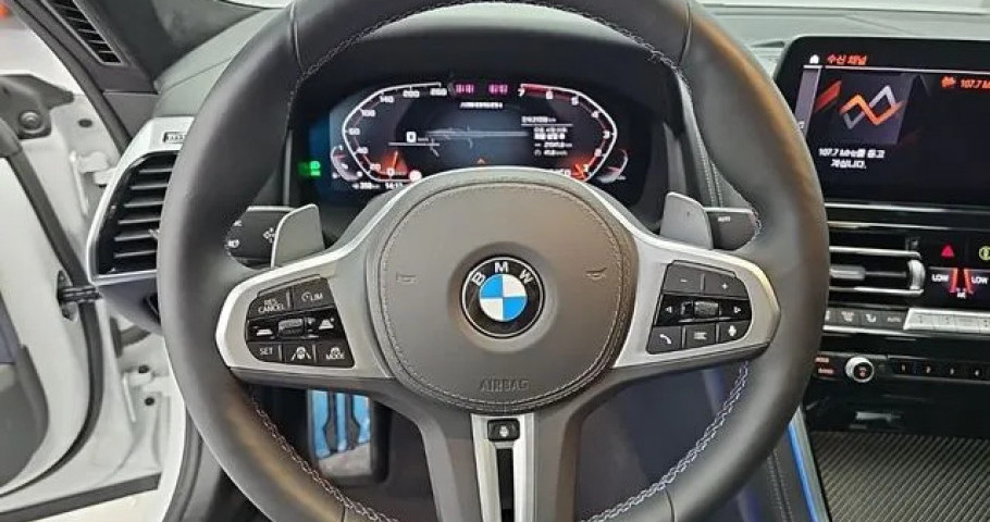 Bmw 8-Series 