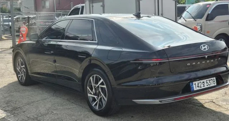 Hyundai Grandeur 