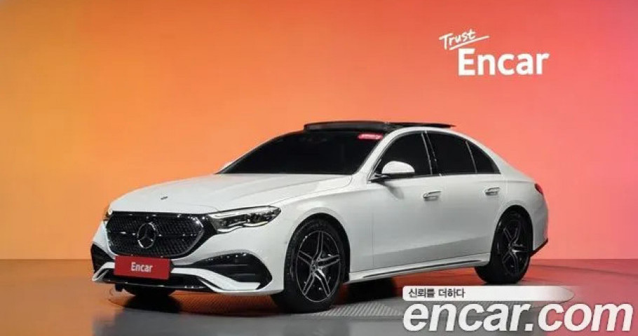 Mercedes-Benz E-Class 