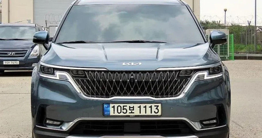 Kia Carnival 