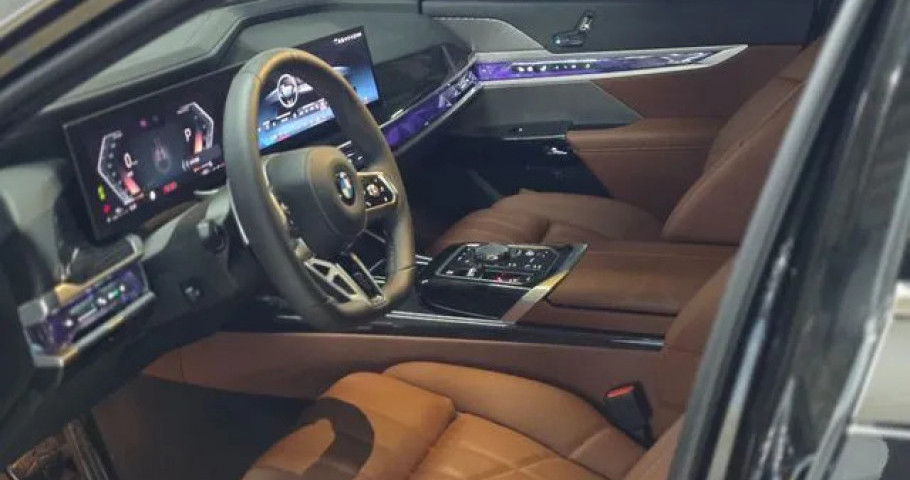 Bmw 7-Series 