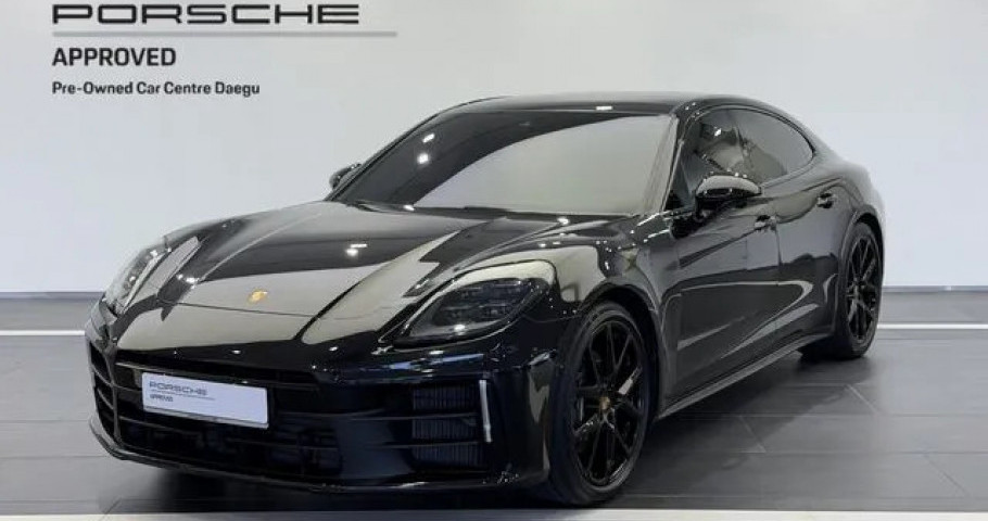 Porsche Panamera 