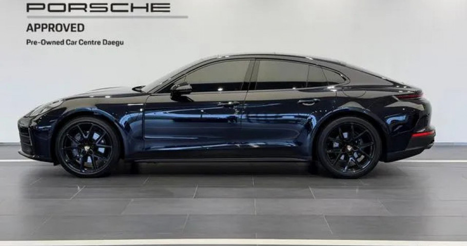 Porsche Panamera 