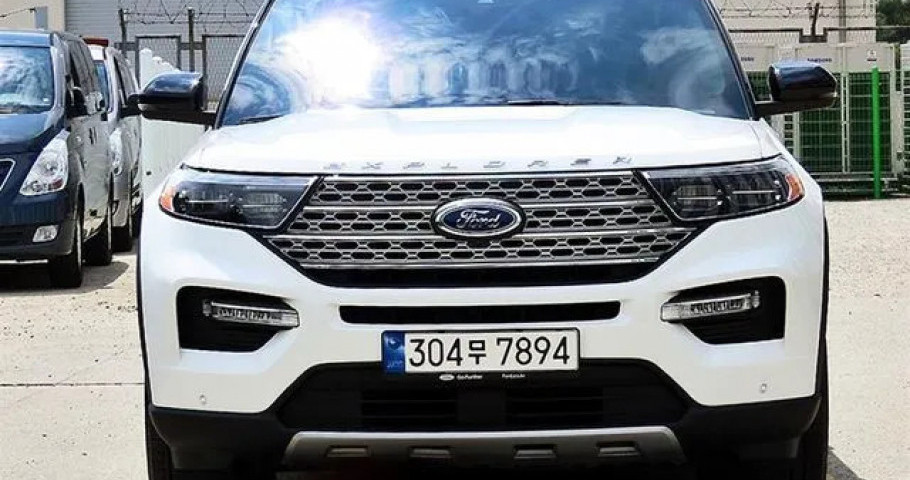 Ford Explorer 