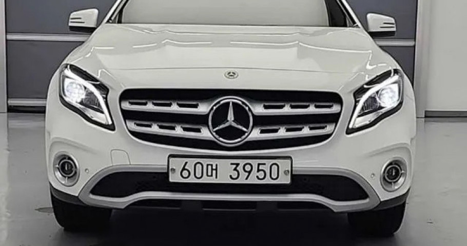 Mercedes-Benz Gla-Class 