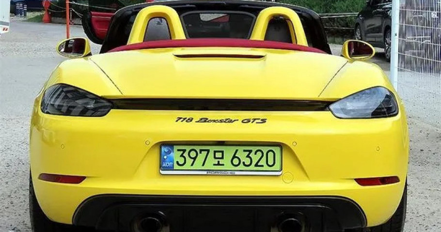 Porsche 718 