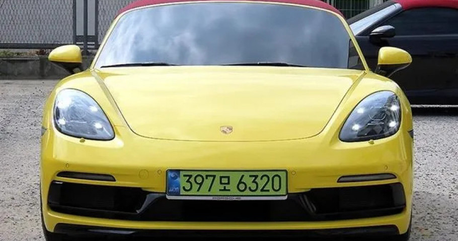 Porsche 718 
