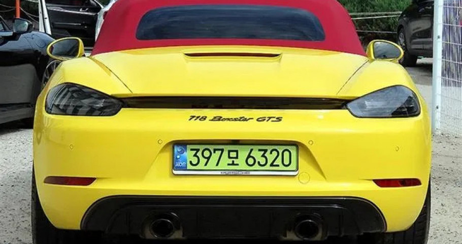 Porsche 718 