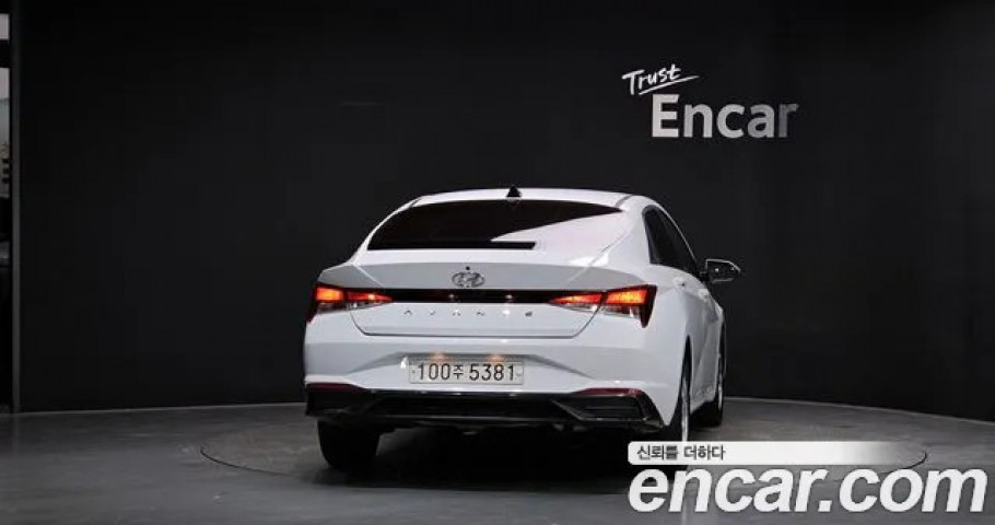 Hyundai Avante (Elantra) 