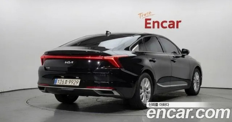 Kia K8 