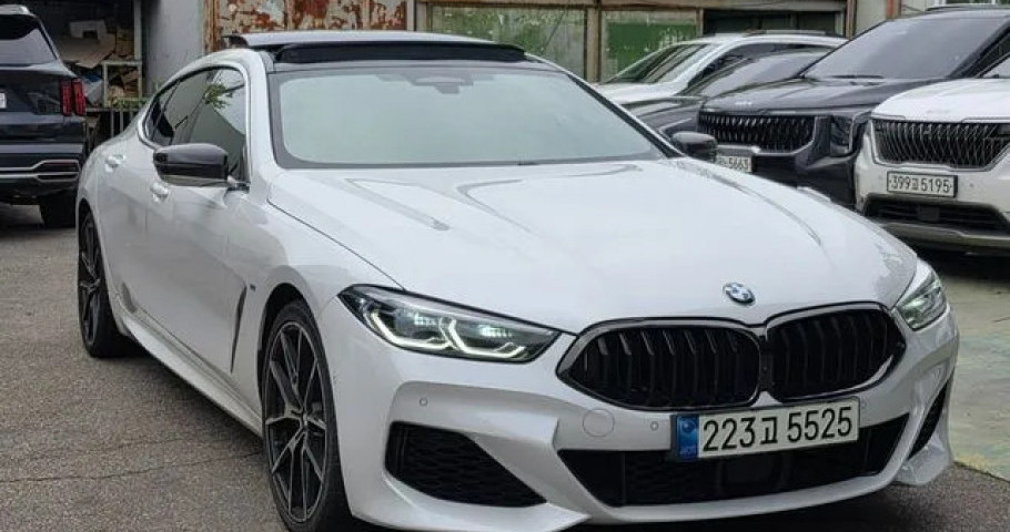 Bmw 8-Series 