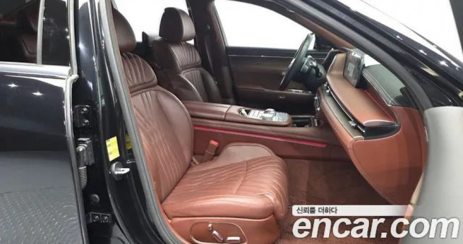 Genesis G90 