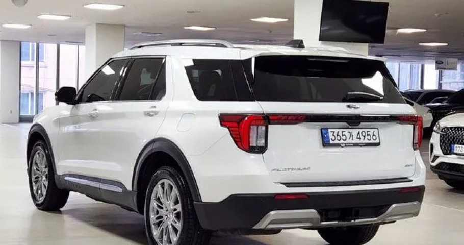 Ford Explorer 