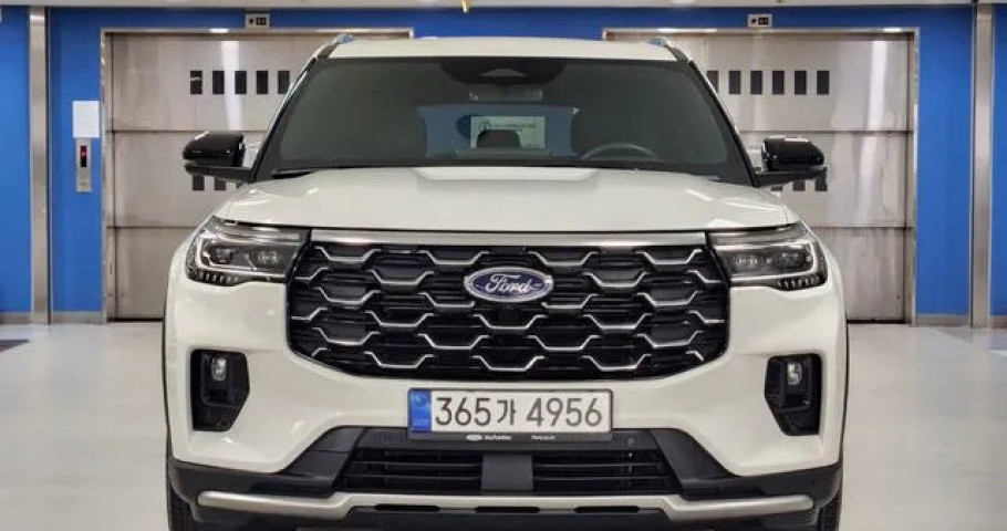 Ford Explorer 