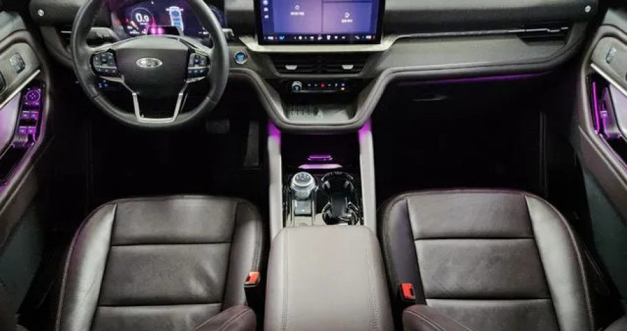 Ford Explorer 