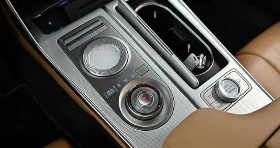 Genesis Gv80 