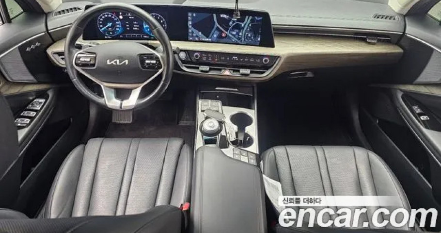 Kia K8 