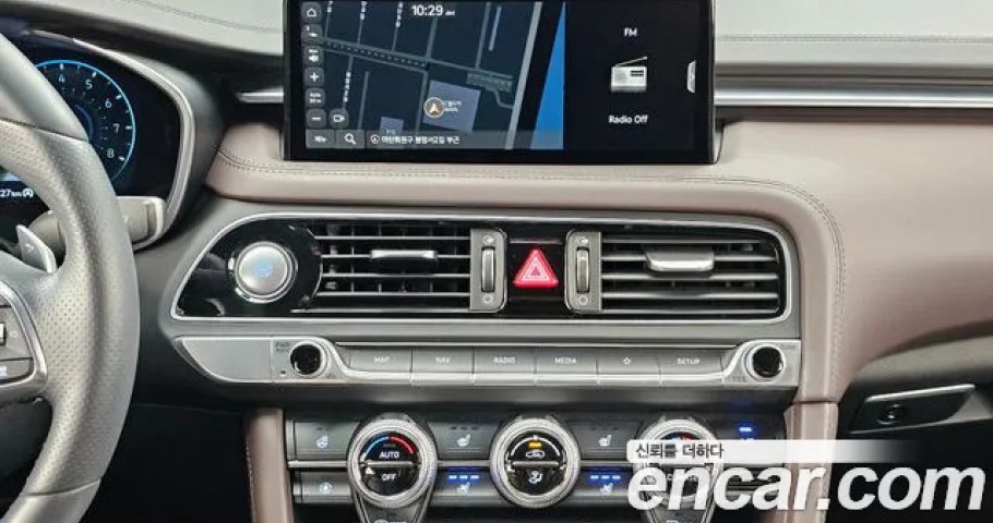 Genesis G70 