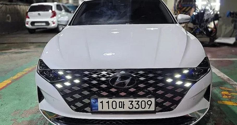 Hyundai Grandeur 
