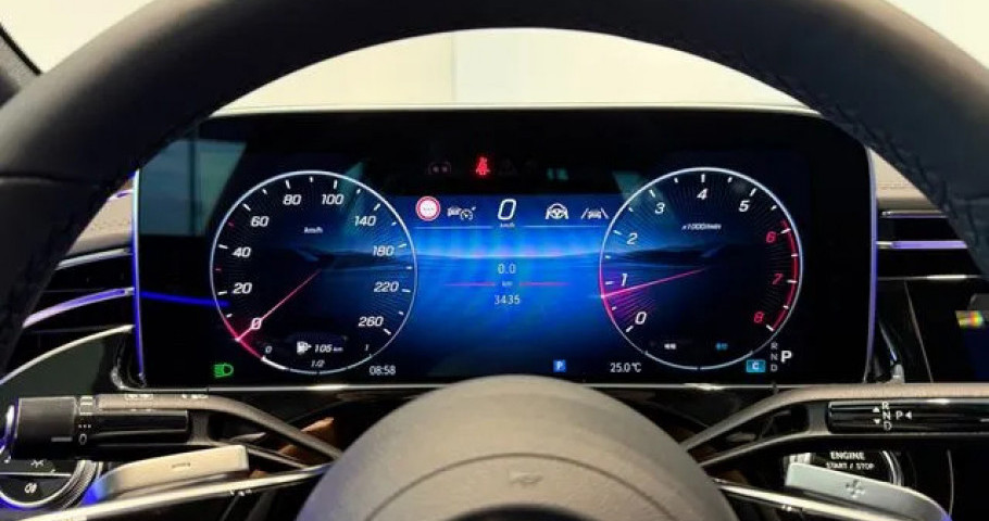 Mercedes-Benz E-Class 