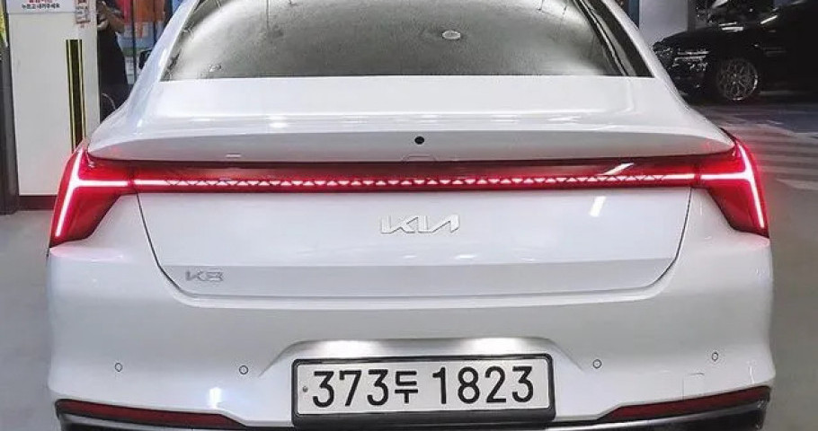 Kia K8 