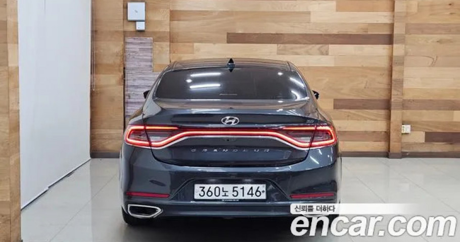 Hyundai Grandeur 