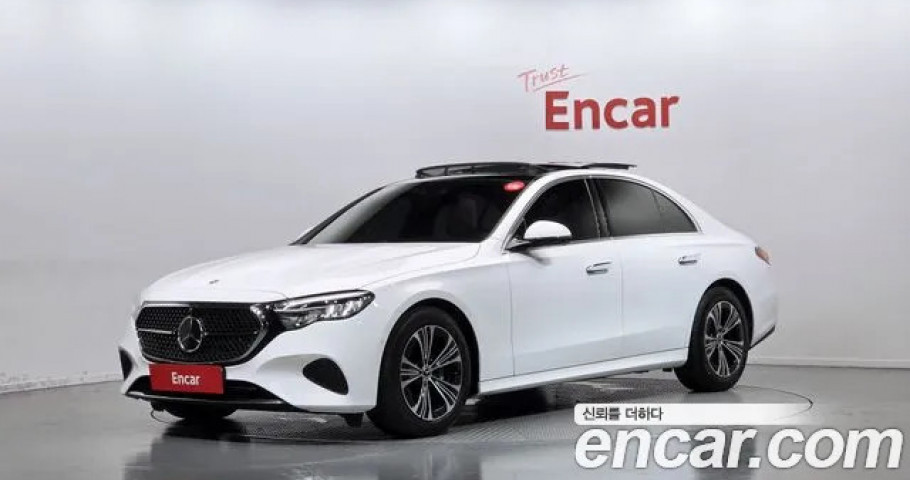 Mercedes-Benz E-Class 