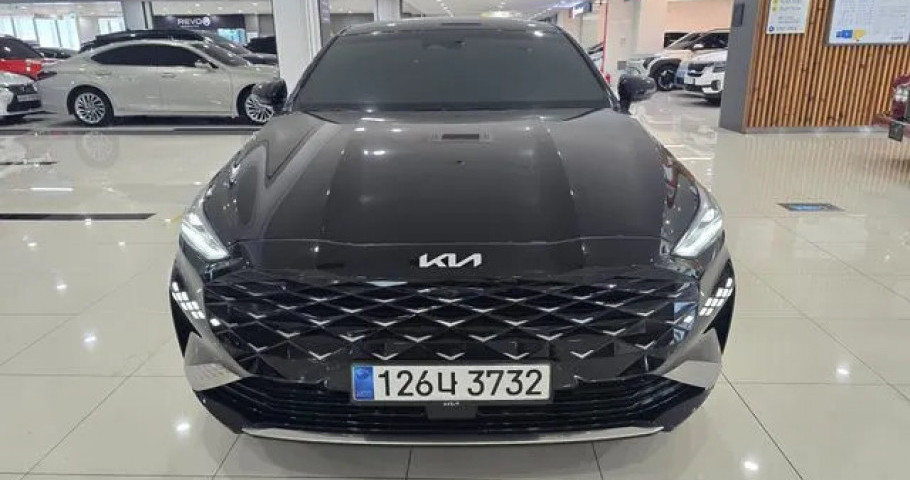 Kia K8 